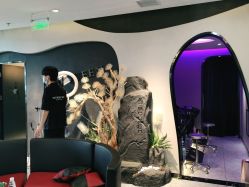 -TOP HAIR SALON