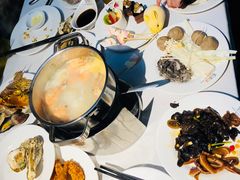 -领鲜活海鲜榴莲自助火锅(东门店)