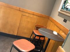 -星巴克臻选(济南恒隆店)