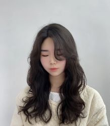 -丝语萱形象