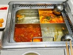 -海底捞火锅(银泰中心店)
