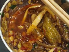 -鸿顺老铁锅美蛙鱼府(解放碑店)