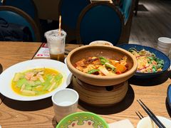 -耶里夏丽·新疆菜·家庭聚场(百联中环购物广场店)