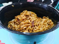 -内蒙焖面大盆骨餐馆(山大路店)
