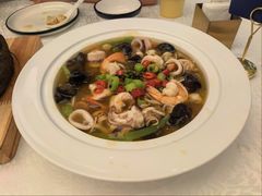 -品海楼·大连海胆锅贴馆(东港店)