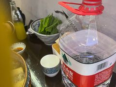 -毛辣果·贵州红酸汤牛肉火锅(西单店)