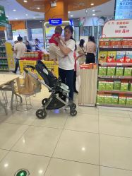 -孩子王(万达广场店)