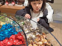 -Laderach 莱德拉(上海环贸iapm店)