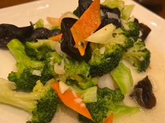 -满堂春特色餐馆