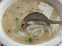 -鹏城人家海鲜酒家·23年老字号(较场尾店)
