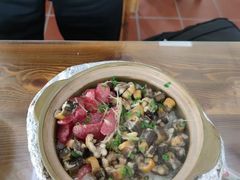 四拼煲仔饭-崖口煲仔饭