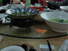 -金孔雀温泉旅游度假村