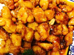宫保鸡丁-金牌餐厅·天津菜·八珍豆腐·老爆三(瓷房子店)