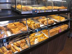 -Caidie Bakery采蝶轩(百越店)