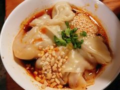 红油抄手-付小姐在成都(中山公园店)