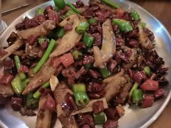 -六福烧烤酒馆(秦隆步行街店)