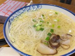 鸡汤银丝面-二孃鸡爪爪(东风路总店)