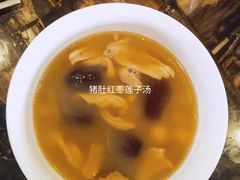 -鲸鱼妈妈月嫂/育婴师定制