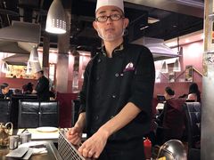 -利昂法式铁板主题餐厅(新奥购物中心店)