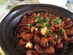 红烧肥肠煲-家乐煲仔店(红山市场店)