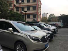 -飞洲国际广场-地下停车库