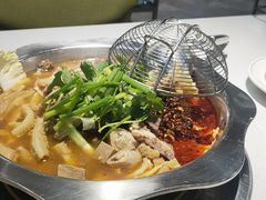 -老王全牛宴·鲜牛肉牛杂火锅(总店)