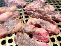 -唯成•韩国炭火烤肉 유성고기