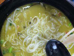 -渝和喵叔米线(南坪万达店)