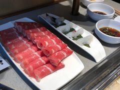 -海底捞火锅(金山百联店)