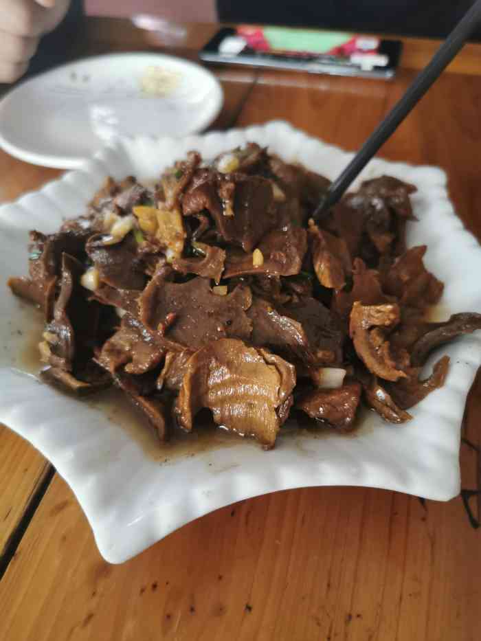 萍姐小屋(萍姐私房菜新店)-"菜品很好,味道纯正,服务也相当的好!老板.