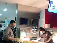 -麦当劳(新王府井店)