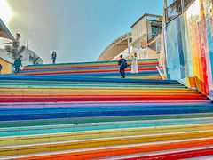 -巨鹏飞梦幻海岸