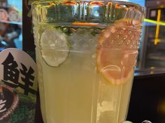 -鸣记脆皮烤鱼·海鲜烤鱼(三八广场店)