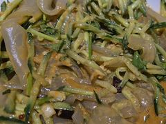 -老码头黑皮肘子锅包肉(赣水路店)