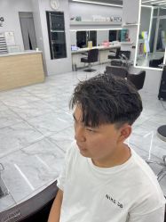 -朗峰专业美发沙龙