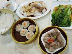 -龙凤美食(汇都店)