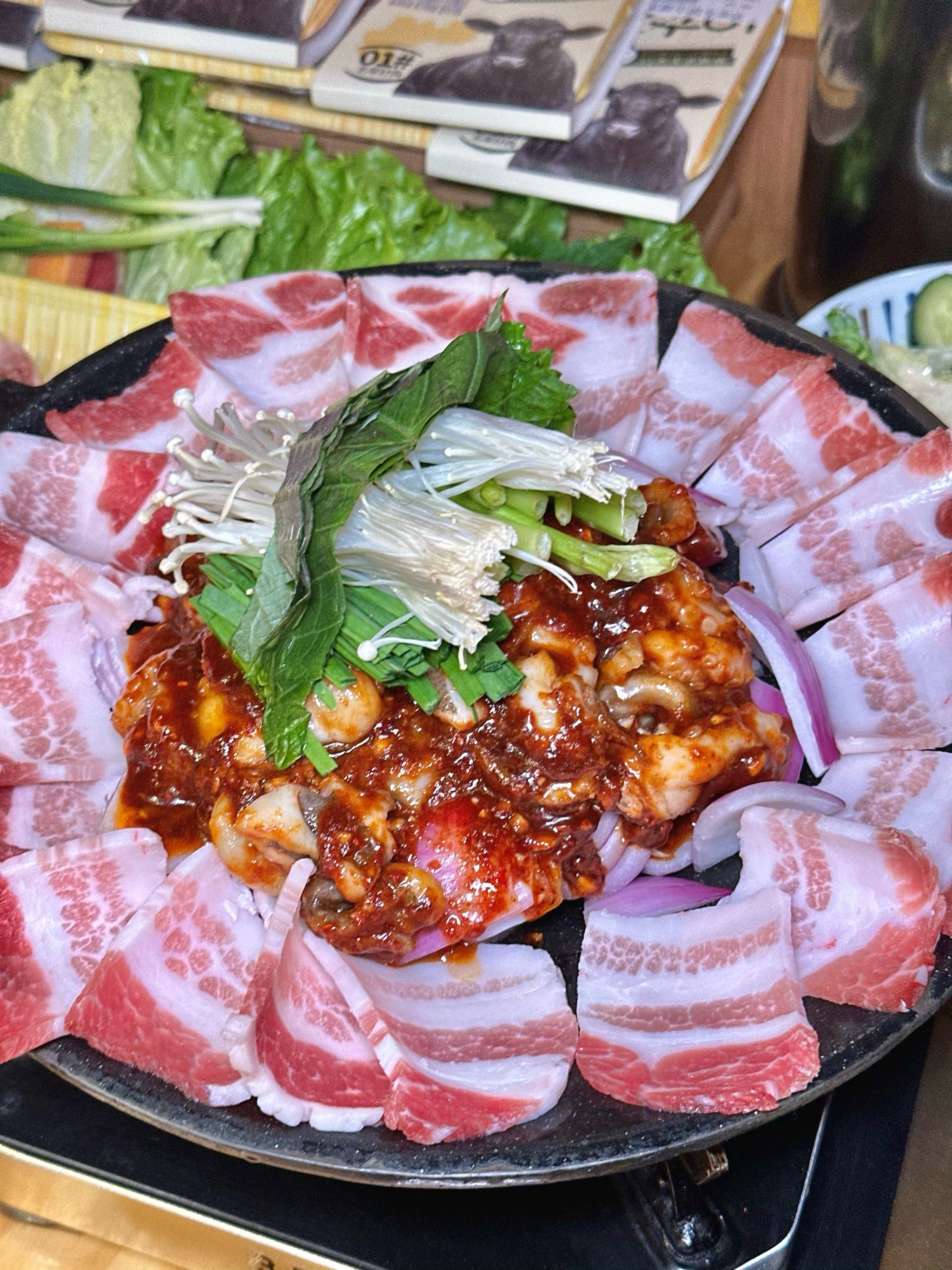 滋滋冒油的延边黄牛肉香!妥妥的韩国烤肉天花板