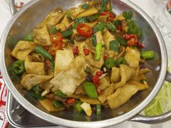 -江城燕子大排档(江汉路步行街店)