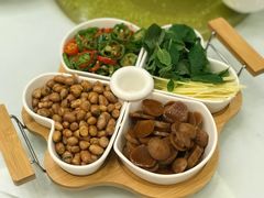 -围龙屋客家食府(福田店)