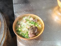 -正宗李家土鸡米线店