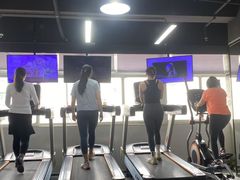 -UP健身私教馆(海岸城店)
