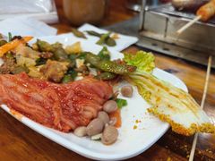 -哈尔滨小酒馆·鲜肉现穿自助烧烤(康新花园店)