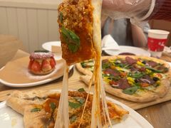 -城市大道红炉披萨烘焙坊