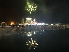 -百里峡七彩艺术小镇