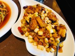 -铜锣湾·有麝自然香(重庆新天地店)