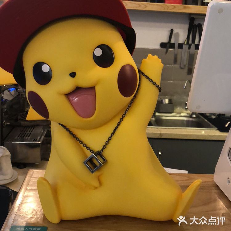声都不敢奏哟 咱也不敢问哈哈