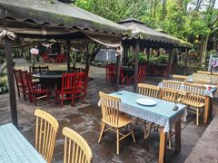 -土砂锅生态山庄·非遗砂锅雅鱼