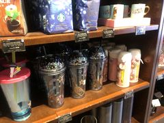 零售区-星巴克(北京西大望路温特莱店)