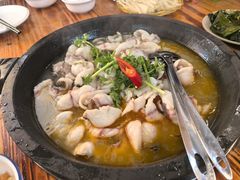 -大鼎石锅鱼(春江里店)