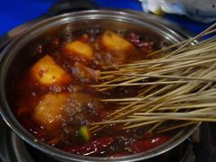 串品-马路边边串串香形象店(磐石路店)